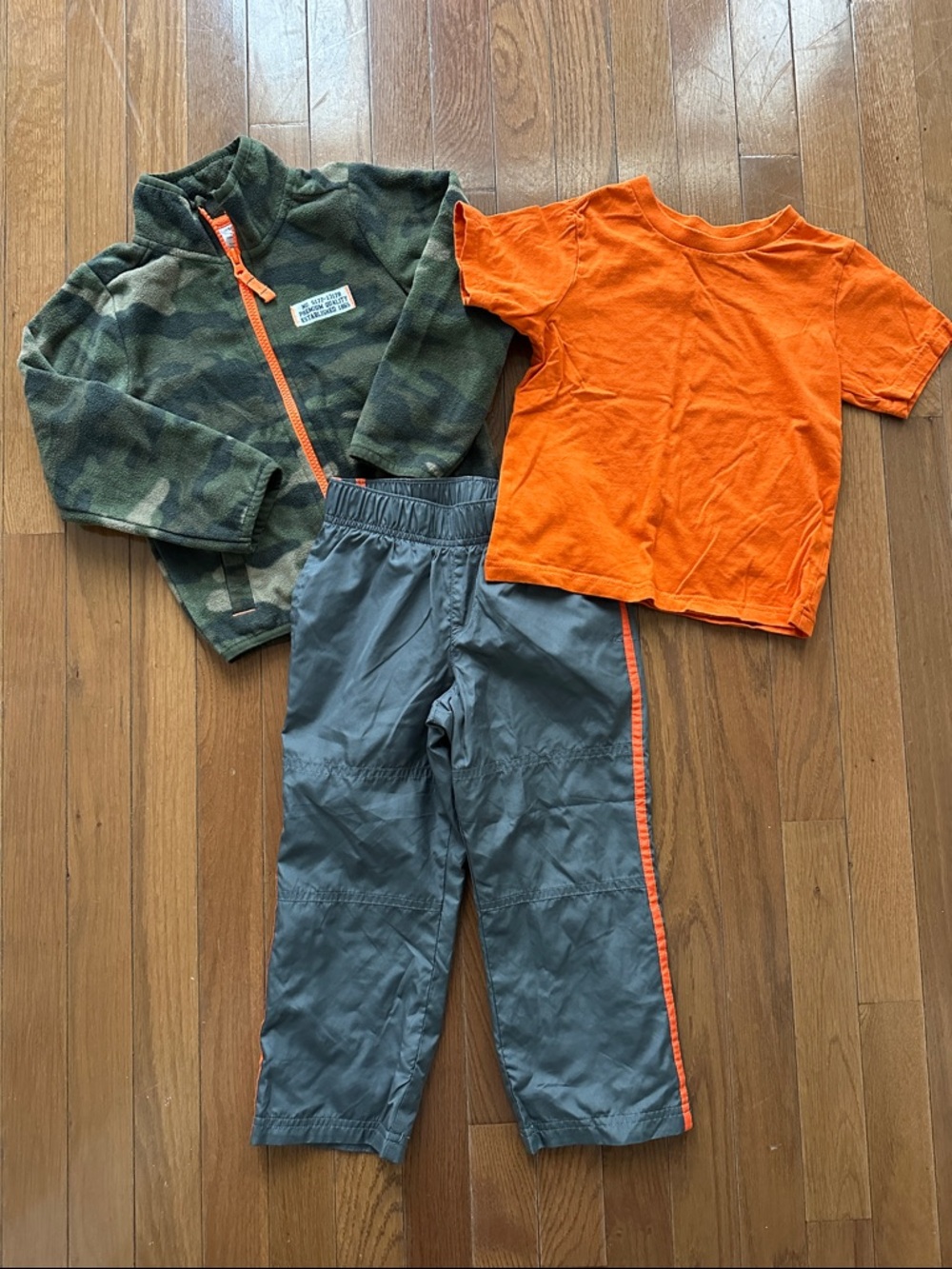 Toddler boy outfit, size 4T